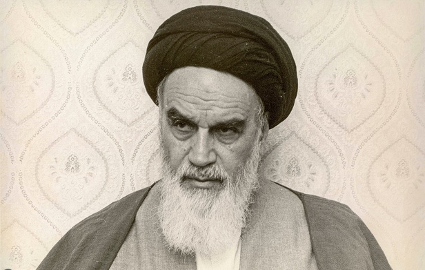 عاشورایی ثقافت کو امام خمینی(رہ) نے عملی طور پر پیش کیا