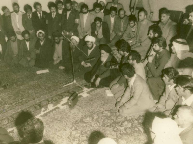 اخلاقِ اسلامی کے ذریعے ظلم و طاغوت کی بنیادوں کو ہلا دیں 