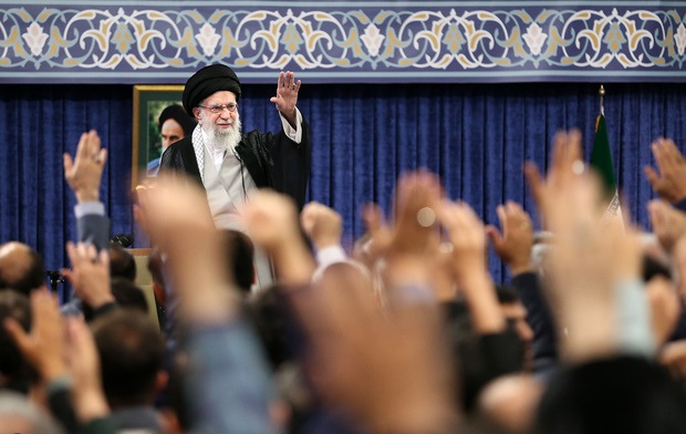 شھید رئیسی کے اندر بھی شہید رجائی جیسا جذبہ پایا جاتا تھا:مقام معظم رھبری 