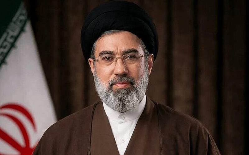 رہبر انقلاب آیت اللہ سید مجتبی حسینی خامنہ‌ای کا رہبر شہید کے چہلم اور تیسری مسلط کردہ جنگ پر اہم پیغام