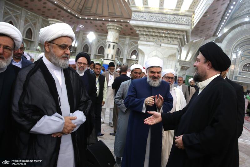 چالیسویں اسلامی وحدت کانفرنس کے غیر ملکی مہمانوں کی حضرت امام خمینیؒ کی بلند و باعظمت شخصیت کو خراجِ عقیدت پیش کرنے کے لیے حاضری /2026ء