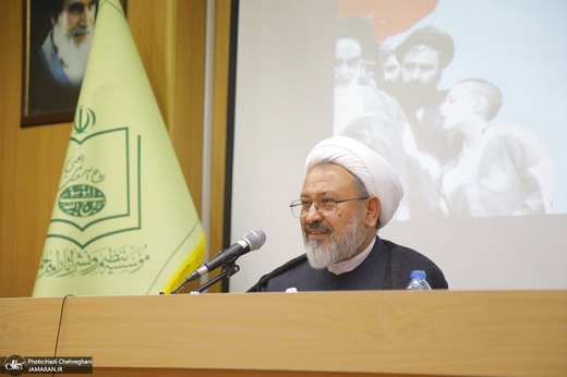 Conférence de presse sur le colloque commémoratif des représentants juridiques de l`Imam Khomeiny (ra)