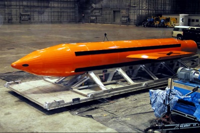 Trump envisage-t-il d’utiliser la "mère de toutes les bombes" contre l’Iran ?
