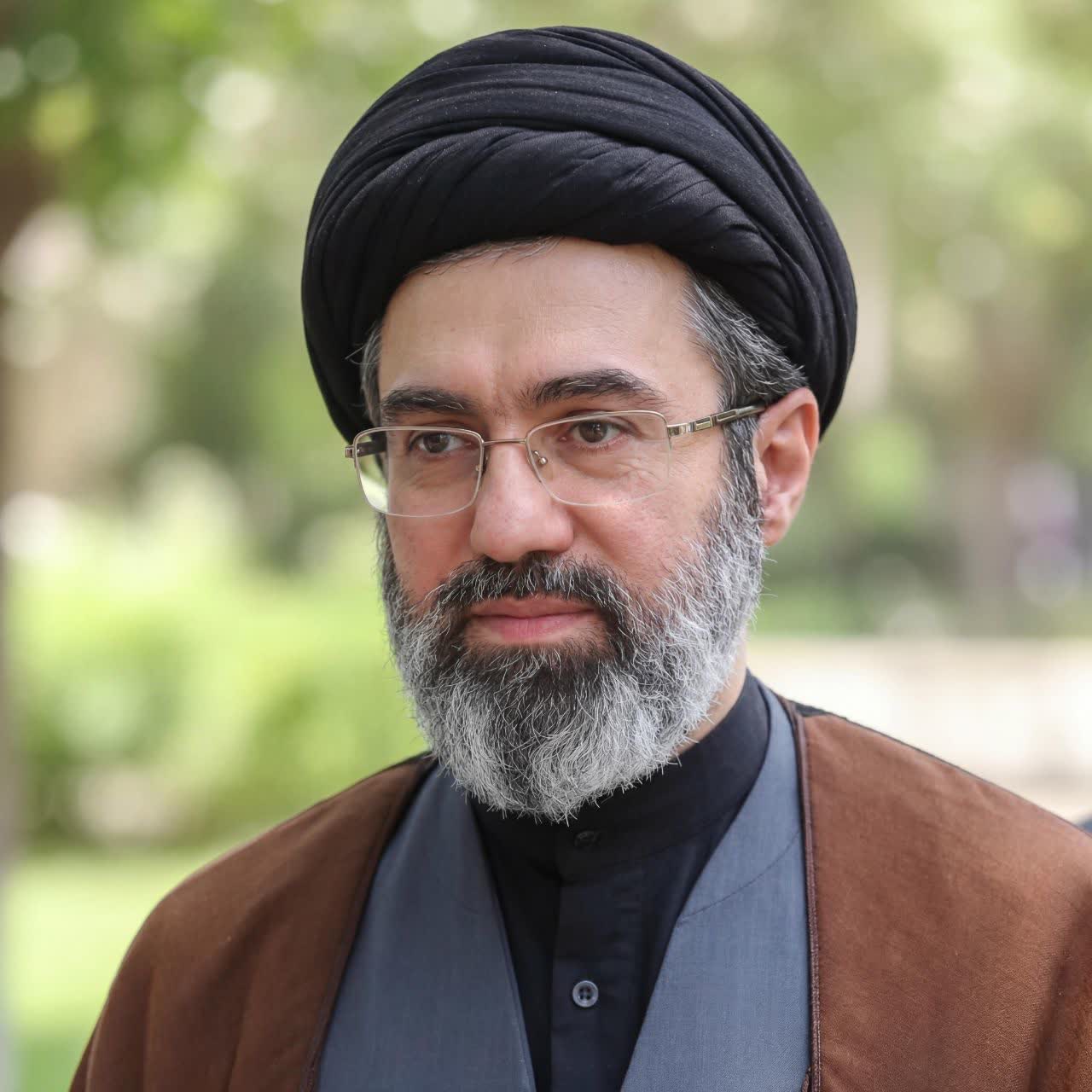 Premier message de Son Excellence l’Ayatollah Seyed Mojtaba Hosseini Khamenei, Guide Suprême de la Révolution Islamique.