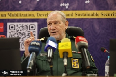 Général Safavi : le plan de fermeture du détroit d'Ormuz a été élaboré il y a quinze ans sur ordre du Guide martyr