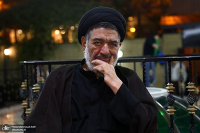 Pourquoi l`imam Khomeini s`est-il emporté contre certains clercs de Qom et de Téhéran ?