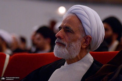 Majid Ansari : nous avons porté plainte contre ceux qui accusent le président. Le mémorandum d’Islamabad est le document de la victoire diplomatique, fruit du courage de nos commandants. Certains veulent ronger ce système puissant de l’intérieur, comme des termites