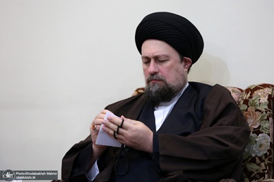 Seyyed Hassan Khomeini présente ses condoléances à Abbas Araghchi